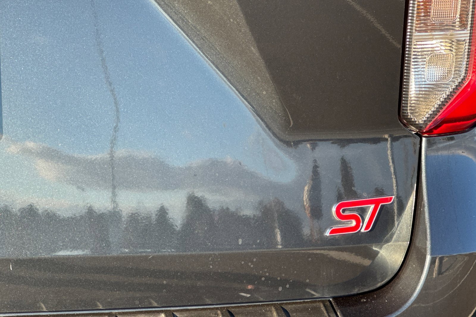 Certified 2022 Ford Explorer ST w/ Equipment Group 401A image 55