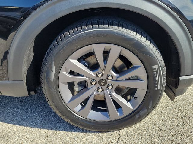 Certified 2023 Ford Explorer XLT w/ Equipment Group 202A RWD image 12