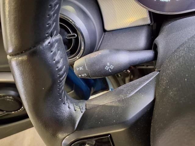 Used 2022 MINI Cooper Convertible w/ Premium Package FWD image 12