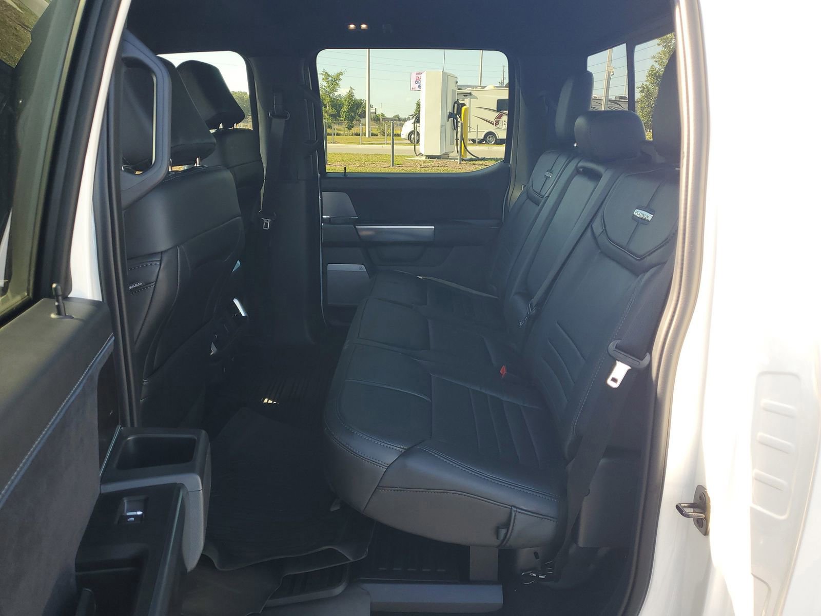 Certified 2025 Ford F150 Platinum AWD/4WD image 11