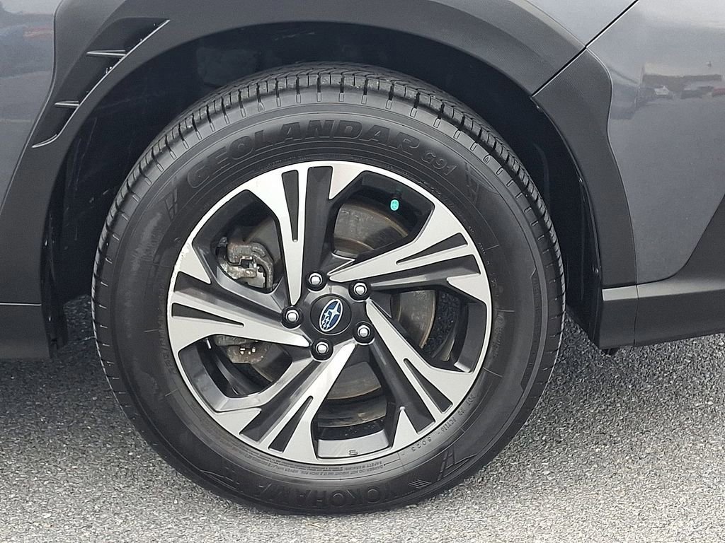 Used 2024 Subaru Crosstrek 2.0i Premium image 8