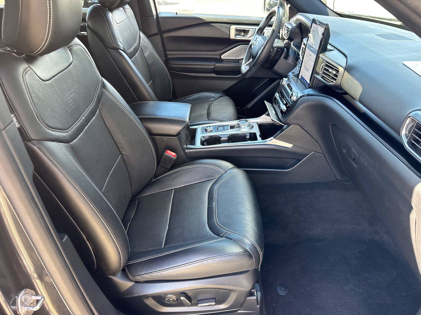 Certified 2020 Ford Explorer ST w/ ST Street Pack AWD/4WD image 17