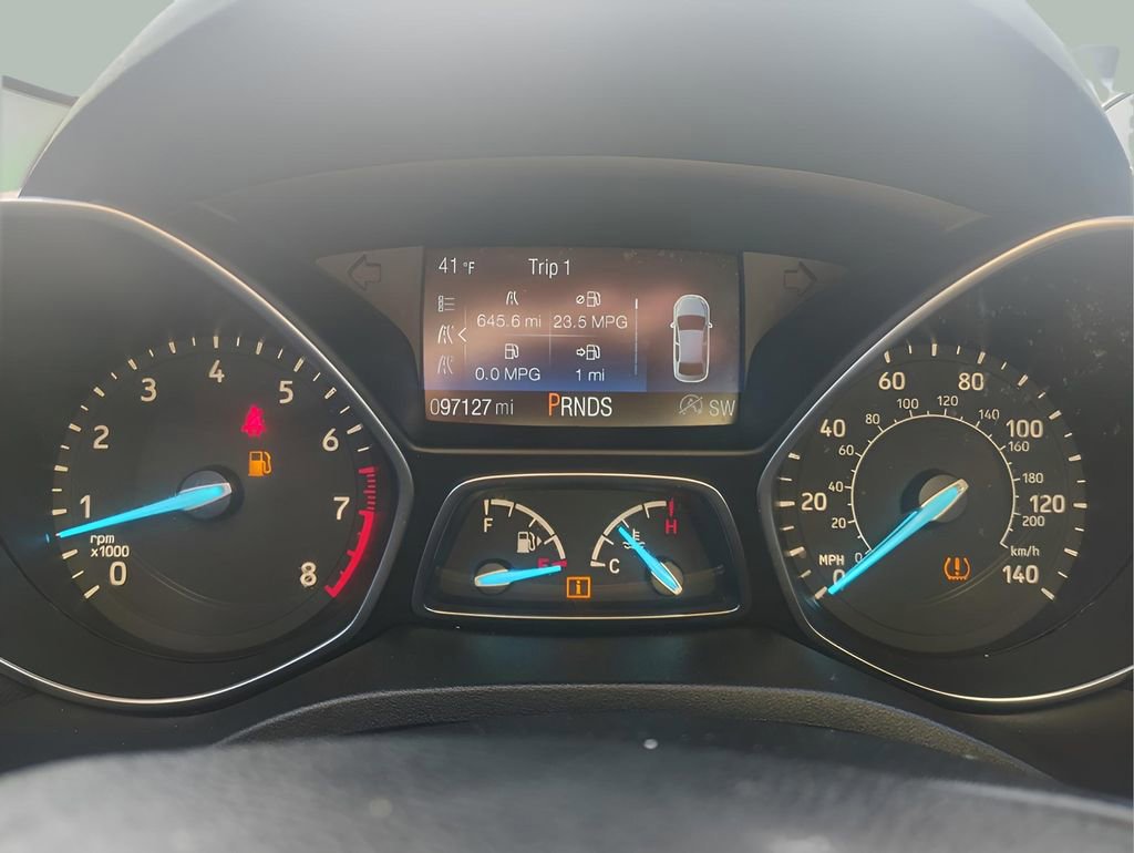 Certified 2018 Ford Escape SE image 18