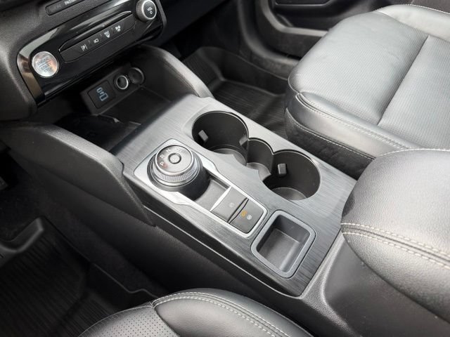 Certified 2023 Ford Escape Platinum FWD image 19