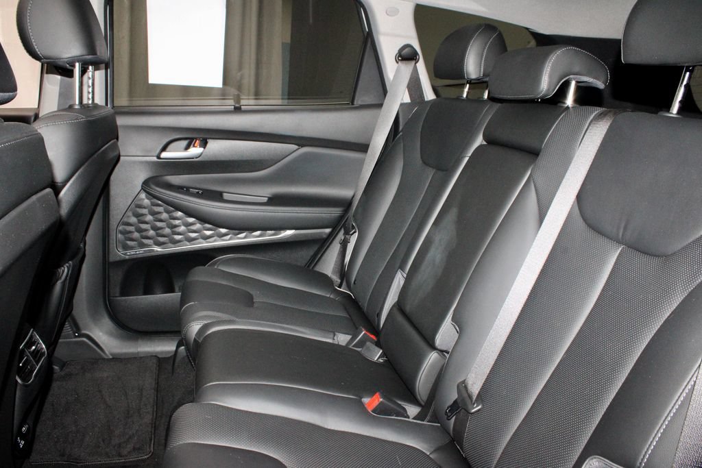 Used 2023 Hyundai Santa Fe Limited w/ Cargo Package AWD/4WD image 23