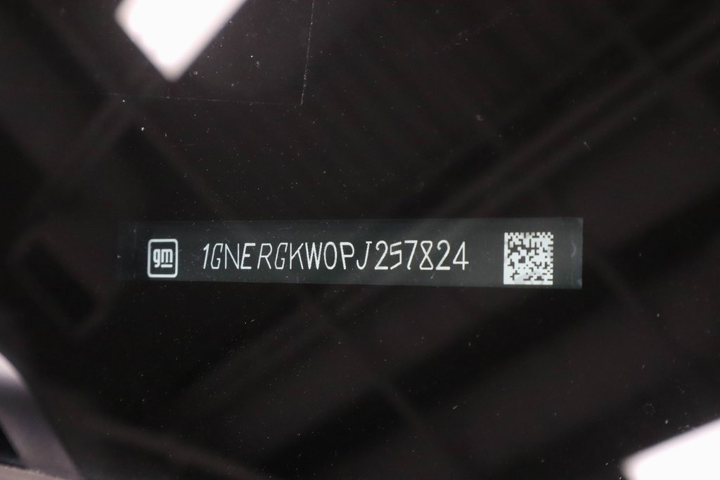 Used 2023 Chevrolet Traverse LT image 32