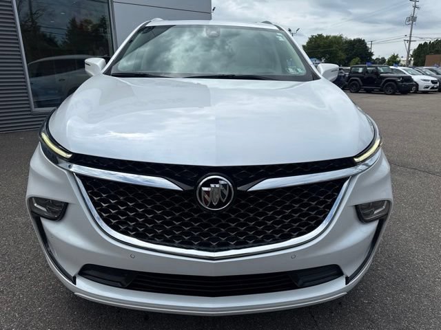 Used 2022 Buick Enclave Avenir w/ Avenir Technology Package AWD/4WD image 3