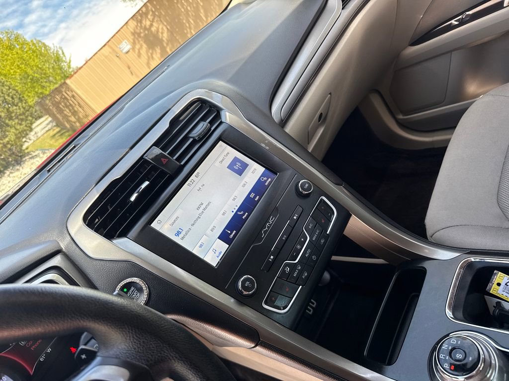 Certified 2019 Ford Fusion SE AWD/4WD image 15