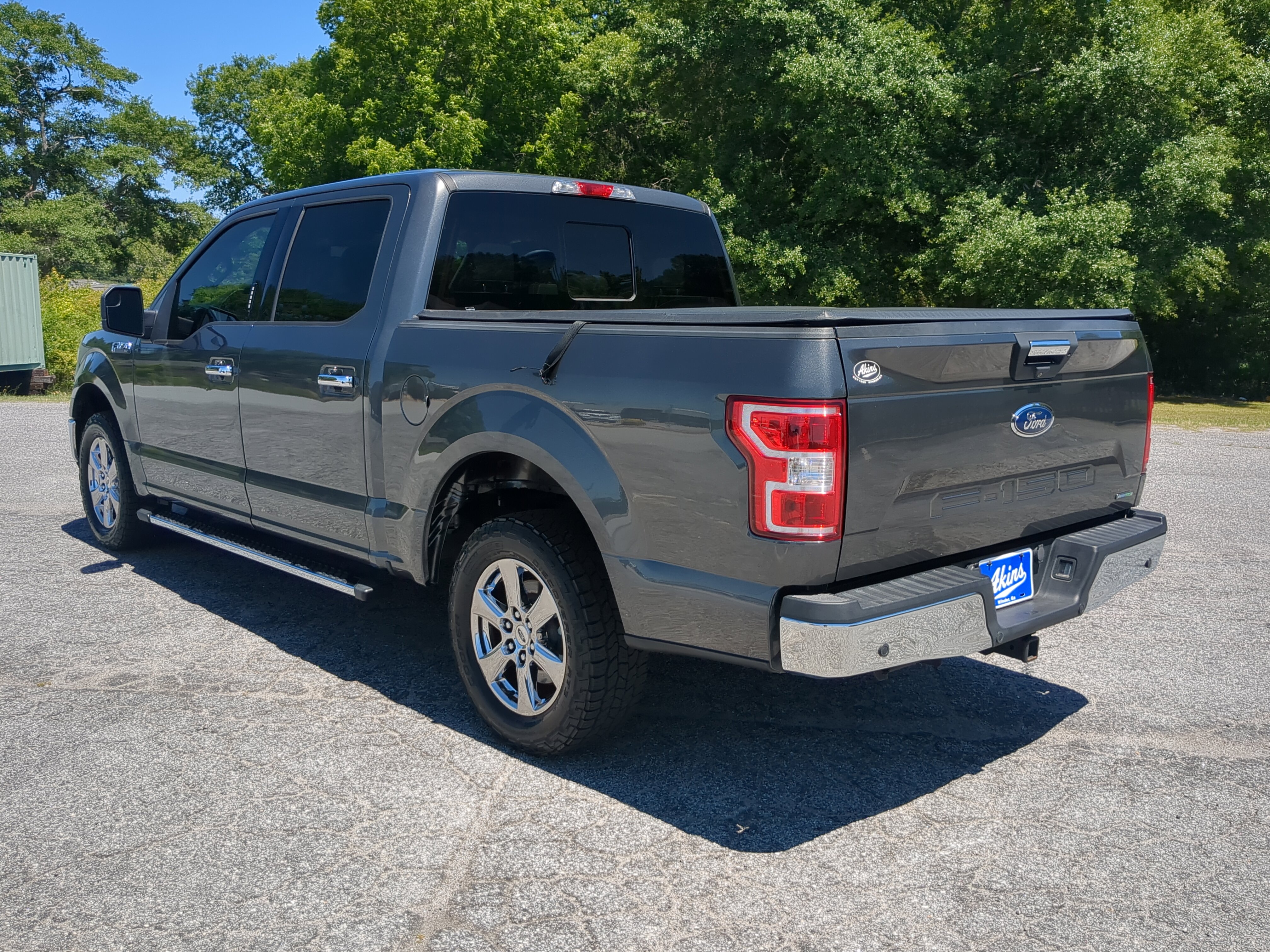 Certified 2019 Ford F150 XLT w/ Equipment Group 302A Luxury RWD image 5