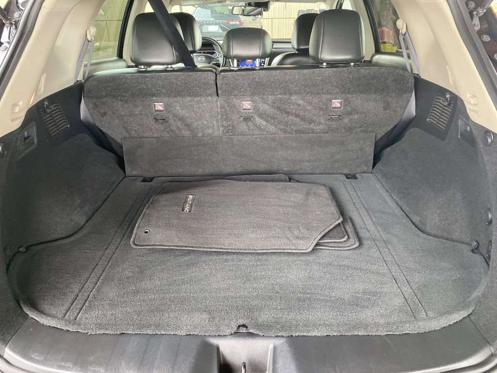 Used 2023 Nissan Murano SV image 12