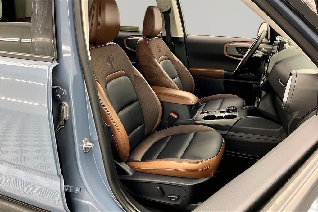Certified 2025 Ford Bronco Sport Outer Banks w/ Outer Banks Tech Package+ AWD/4WD image 7