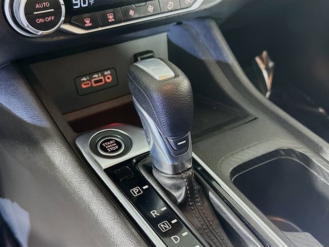 Used 2020 Nissan Sentra SV w/ Trunk Package image 16