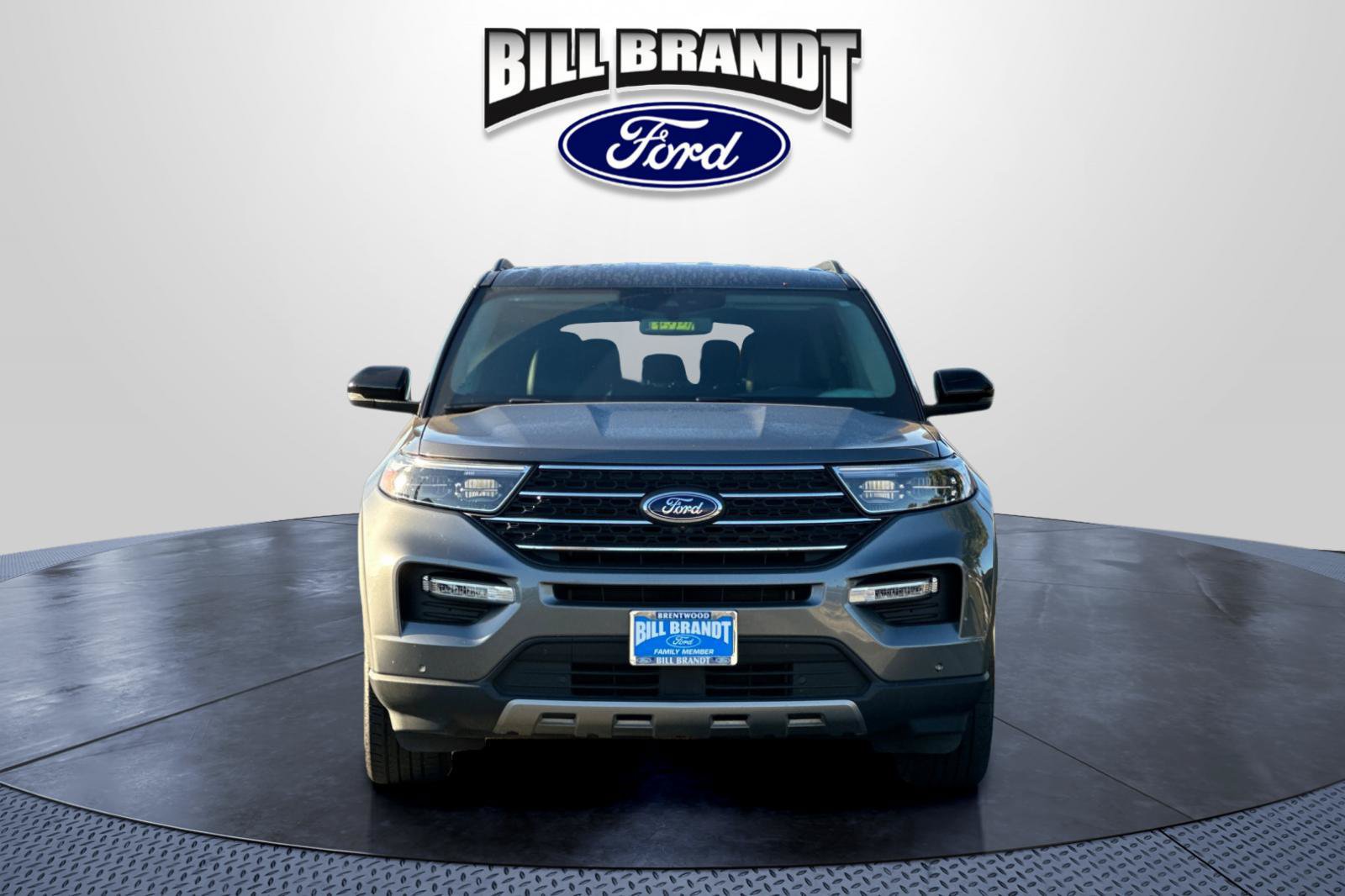 Certified 2024 Ford Explorer XLT w/ Equipment Group 202A AWD/4WD image 8