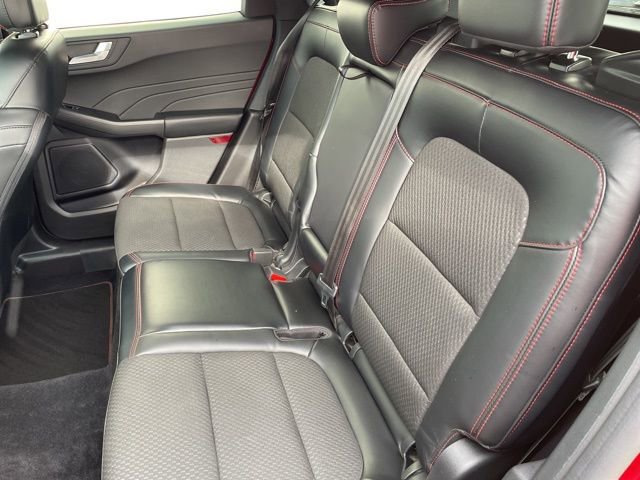 Certified 2023 Ford Escape ST-Line Elite AWD/4WD image 14