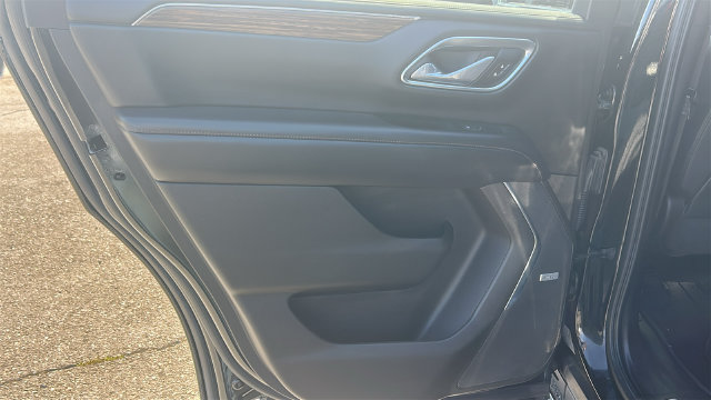 Used 2021 Chevrolet Tahoe High Country AWD/4WD image 15