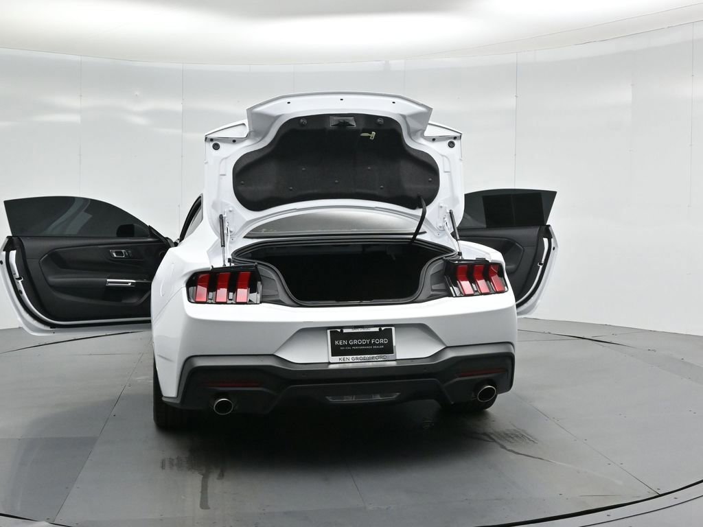 Certified 2024 Ford Mustang Coupe image 49