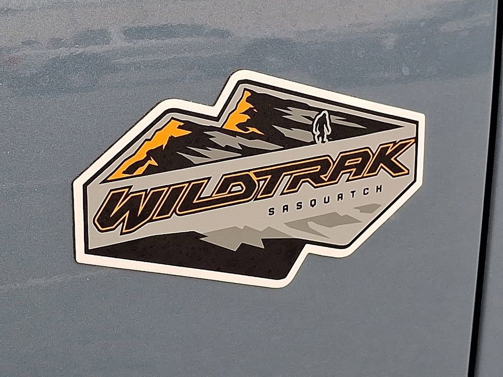 Certified 2024 Ford Bronco Wildtrak image 30
