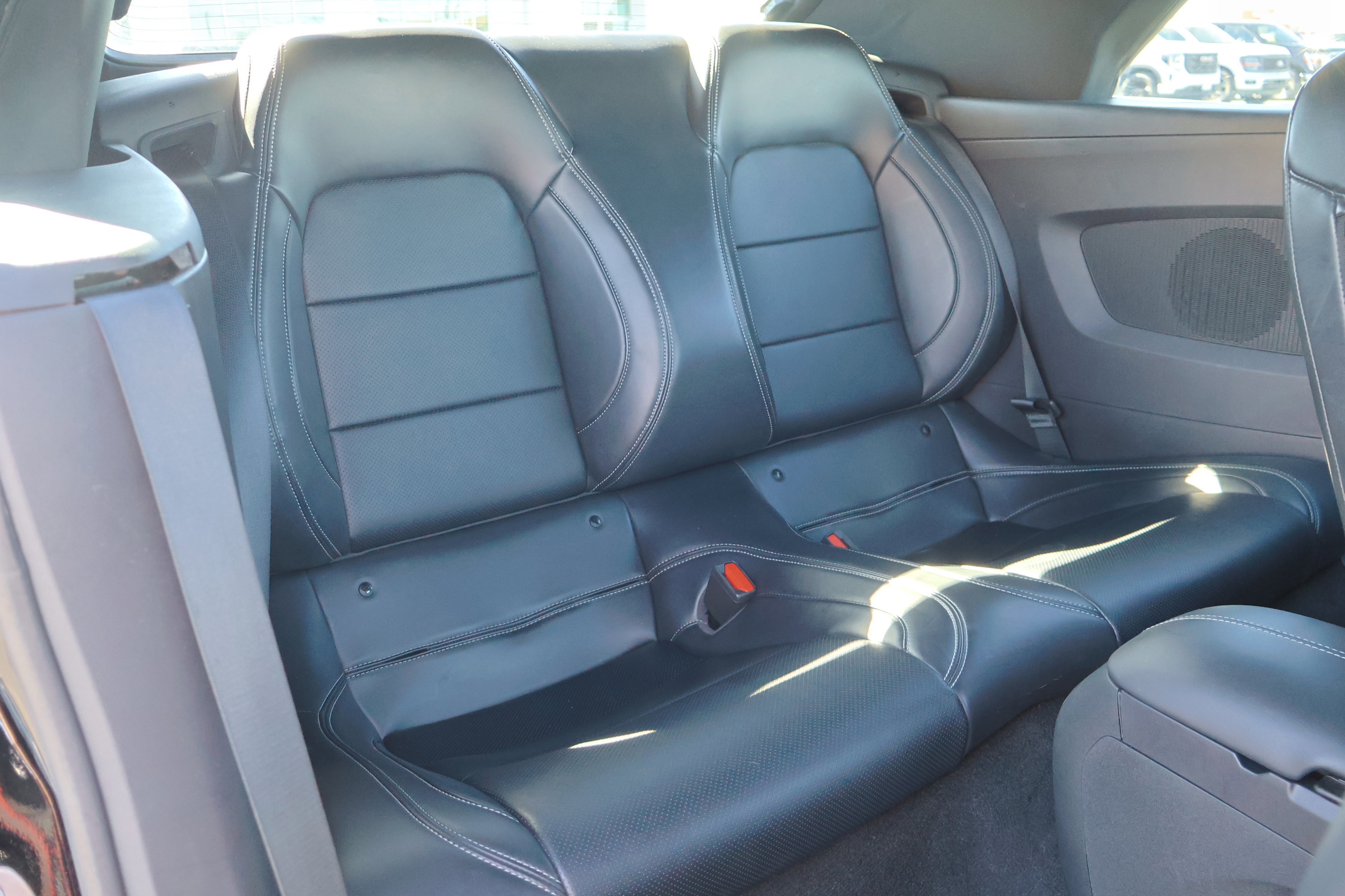 Certified 2025 Ford Mustang Premium image 32