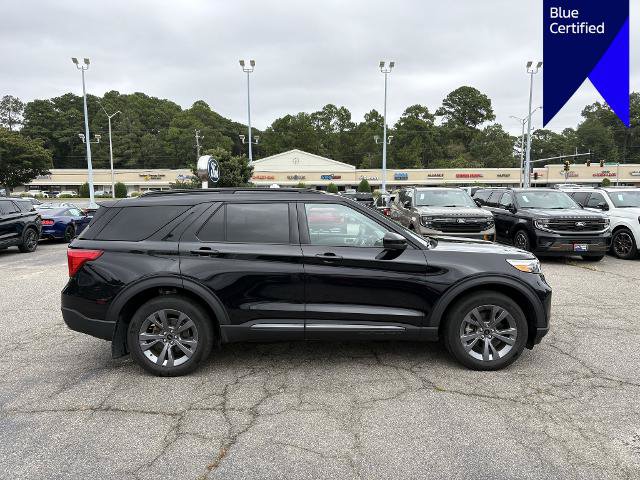 Certified 2023 Ford Explorer XLT w/ Equipment Group 202A AWD/4WD image 4