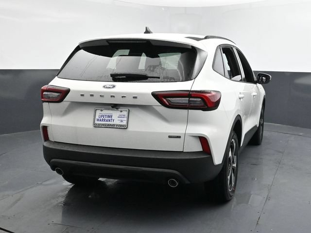 Certified 2025 Ford Escape ST-Line Select AWD/4WD image 7