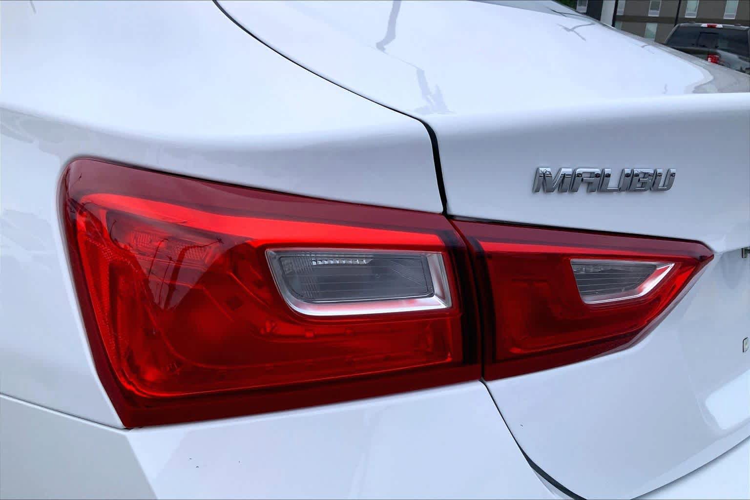 Used 2024 Chevrolet Malibu LT FWD image 28