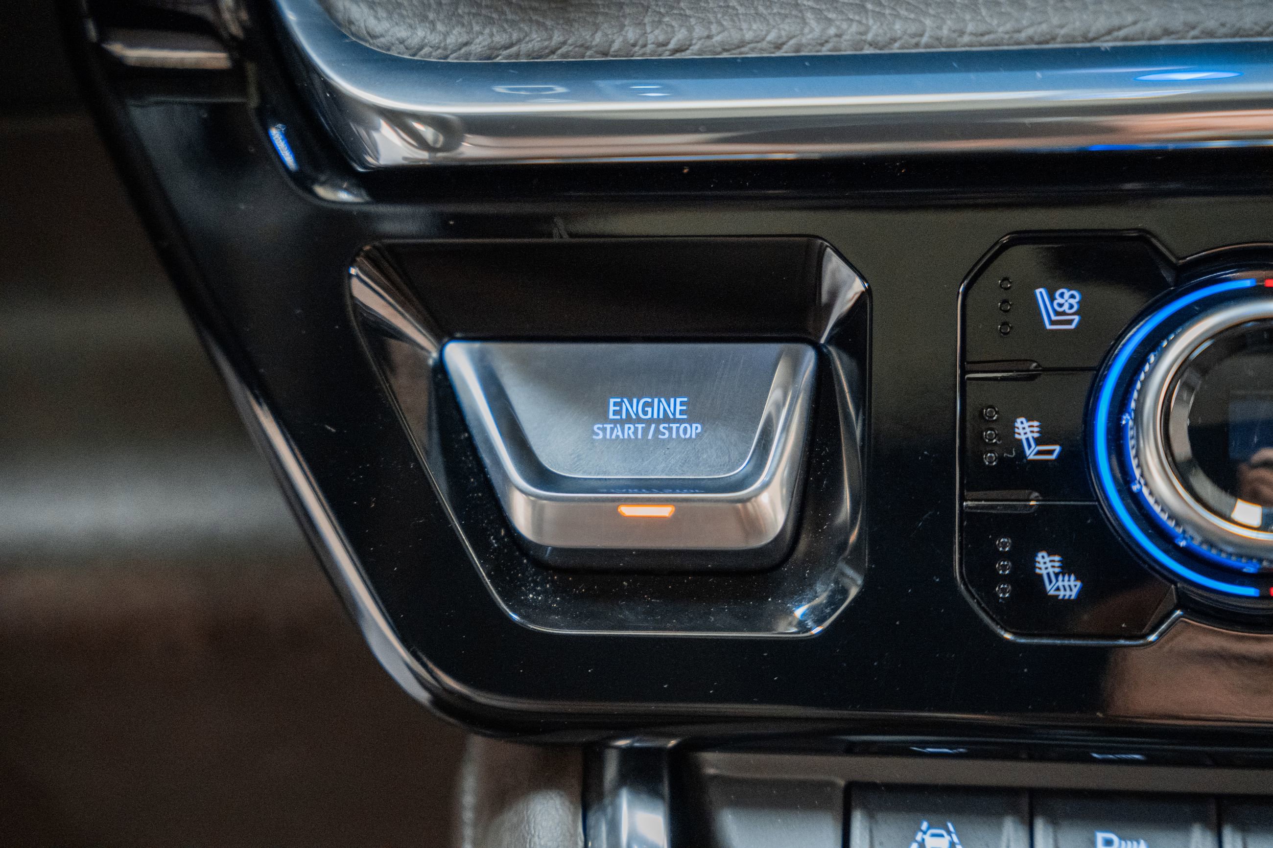 Used 2024 GMC Sierra 1500 Denali w/ Denali Reserve Package image 34