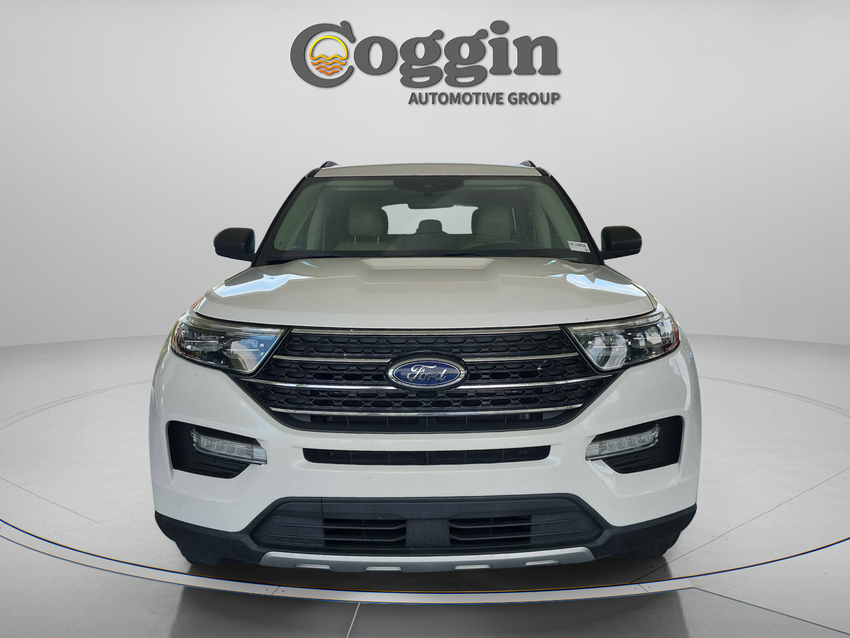 Certified 2020 Ford Explorer XLT w/ Equipment Group 202A RWD image 8