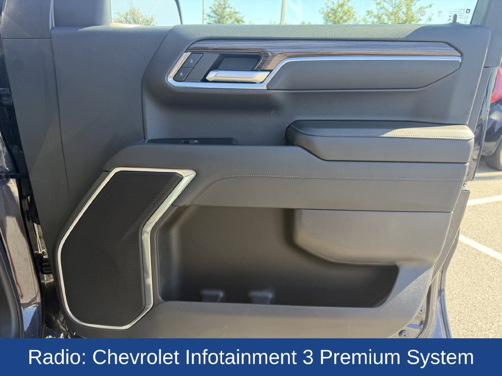 Used 2022 Chevrolet Silverado 1500 RST w/ Z71 Off-Road Package AWD/4WD image 21