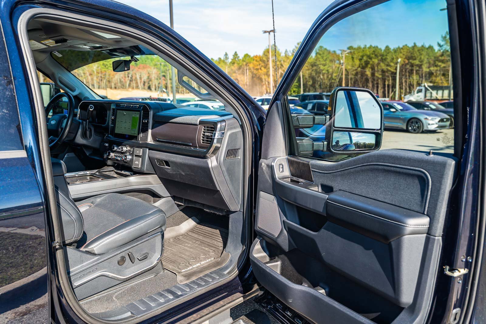 Certified 2023 Ford F250 Lariat w/ Sport Appearance Package image 11