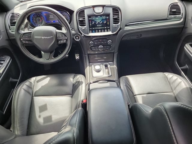 Used 2023 Chrysler 300 C RWD image 13