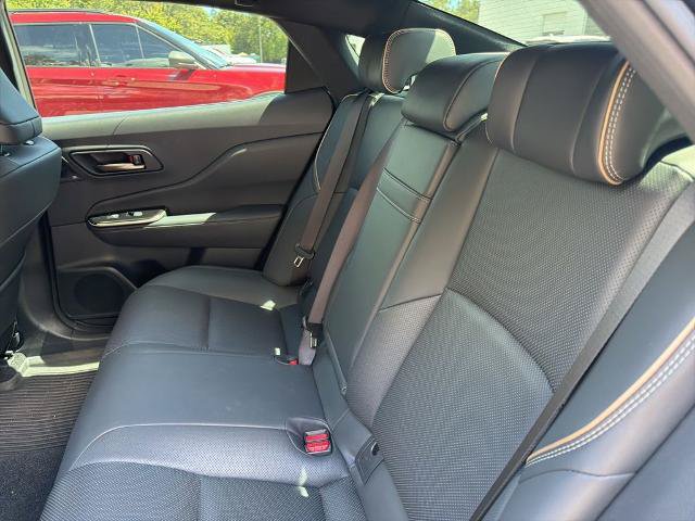 Used 2024 Toyota Crown Platinum AWD/4WD image 11
