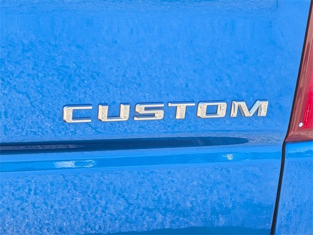 Used 2023 Chevrolet Silverado 1500 Custom image 9