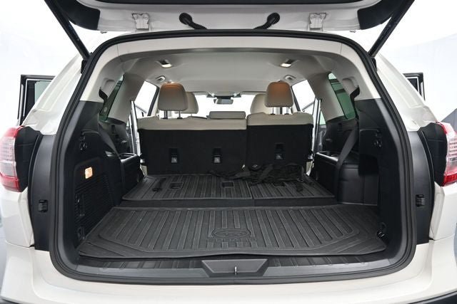 Used 2023 Subaru Ascent Limited AWD/4WD image 19
