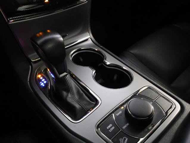 Used 2020 Jeep Grand Cherokee Limited X AWD/4WD image 25