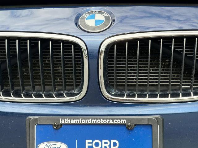 Used 2018 BMW 320i xDrive Sedan w/ Convenience Package AWD/4WD image 12