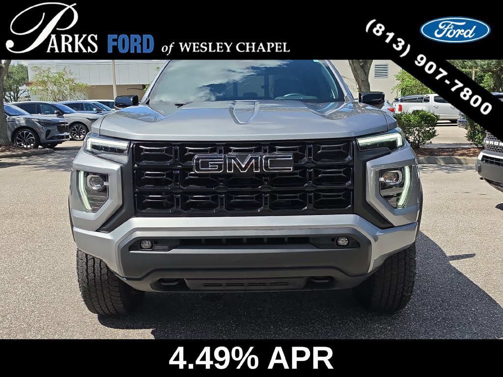 Used 2024 GMC Canyon Elevation w/ Elevation Premium Package AWD/4WD image 3
