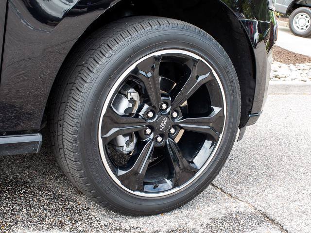 Certified 2022 Ford Expedition Max Limited AWD/4WD image 8