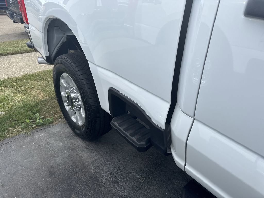 Certified 2024 Ford F250 XLT image 2