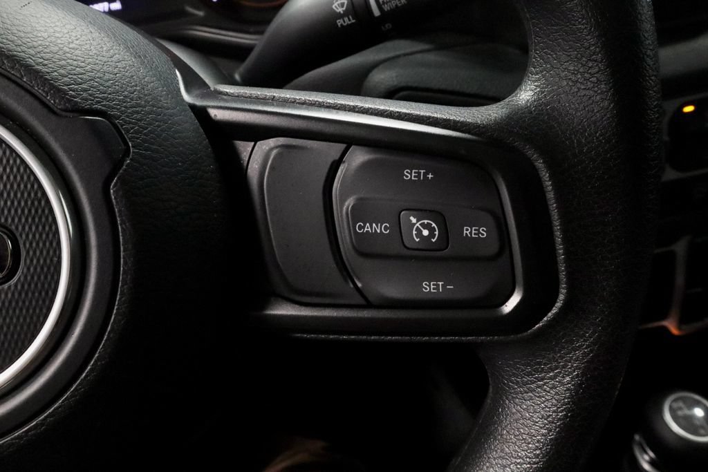 Used 2024 Jeep Gladiator Sport AWD/4WD image 27