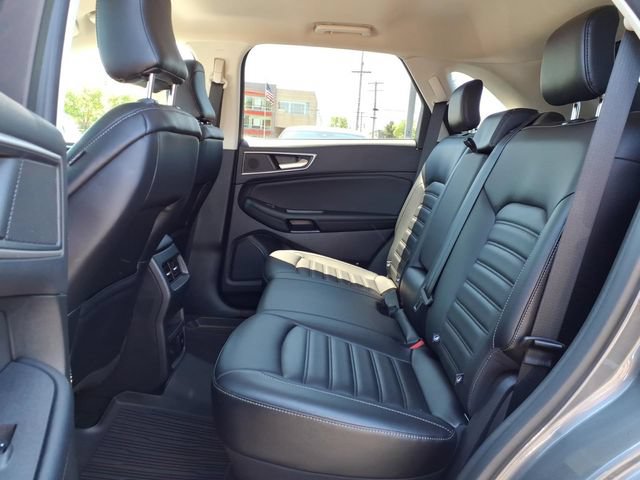Certified 2023 Ford Edge SEL w/ Convenience Package AWD/4WD image 9