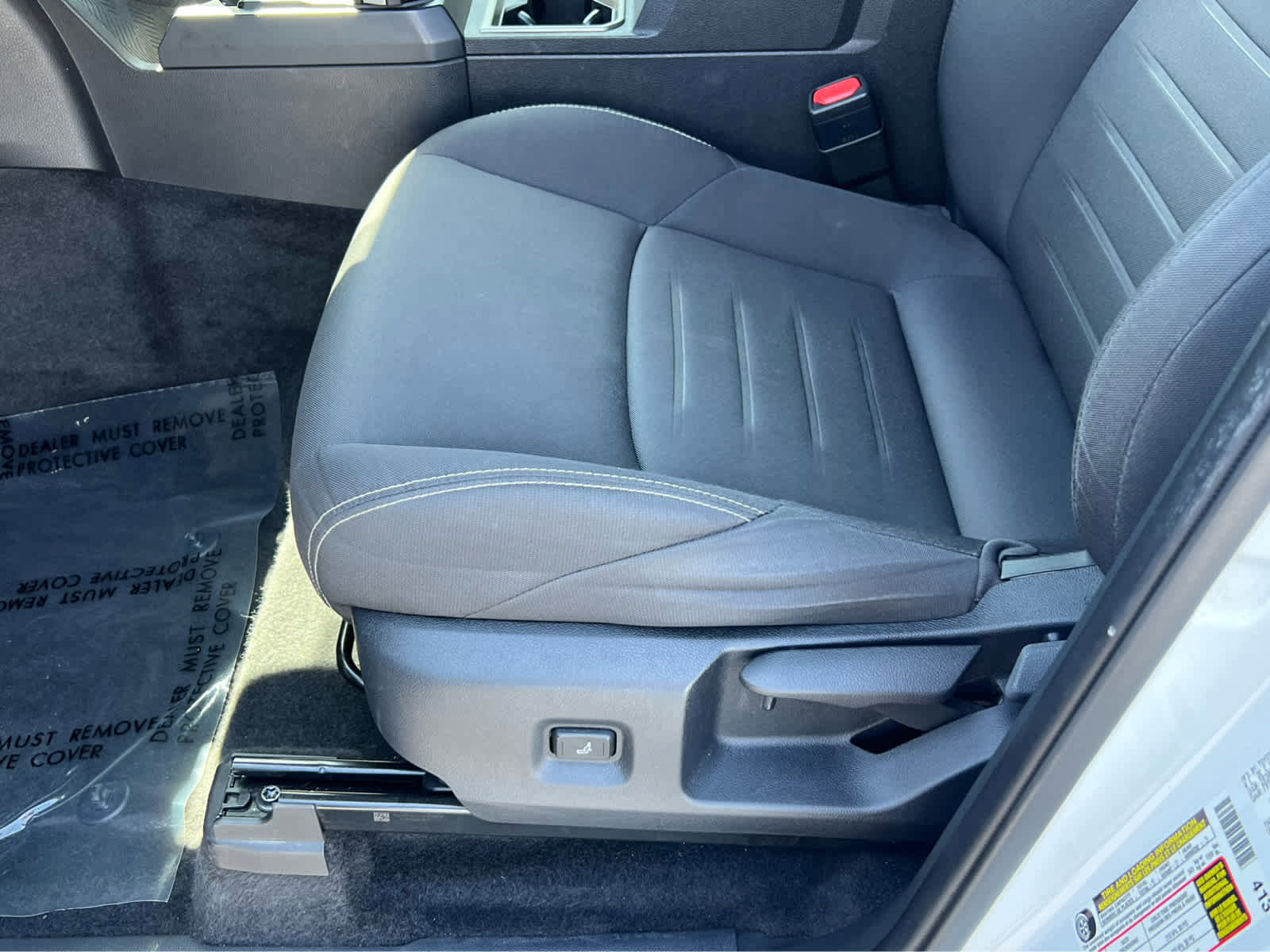 Used 2024 Toyota Tacoma TRD Off-Road AWD/4WD image 17