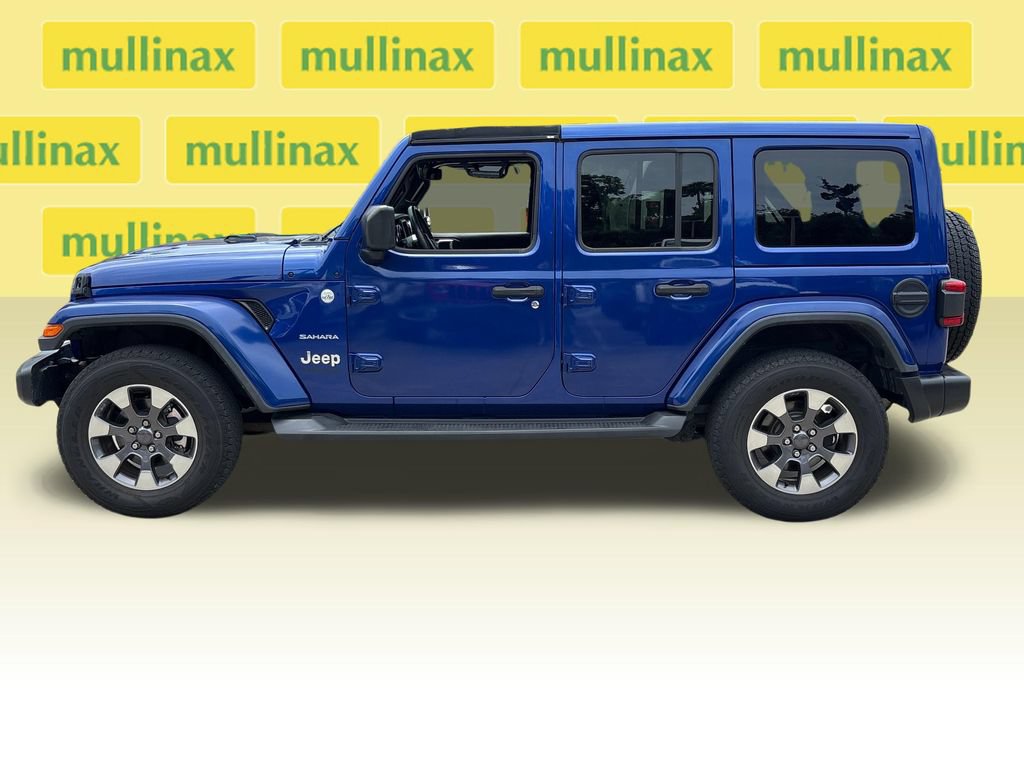 Used 2018 Jeep Wrangler Unlimited Sahara AWD/4WD image 10