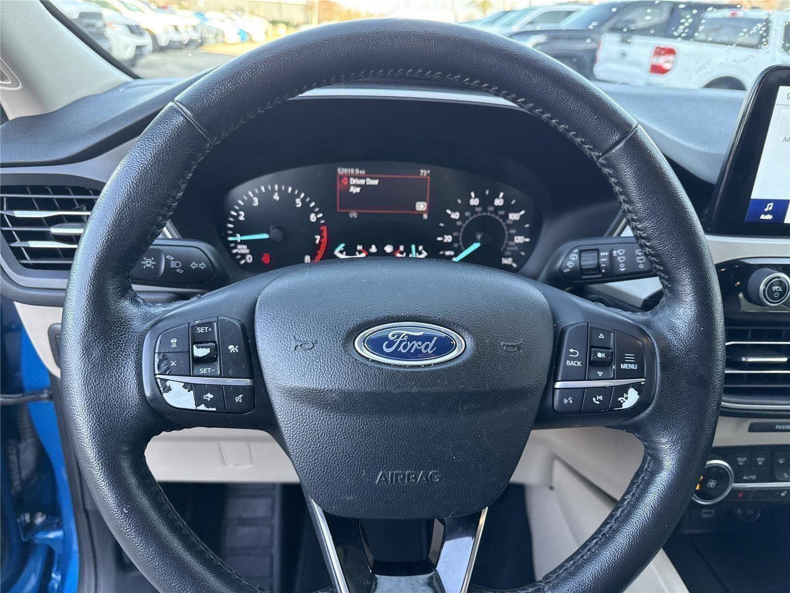 Certified 2020 Ford Escape SEL image 10