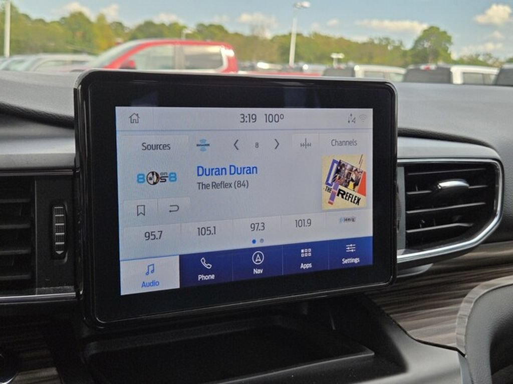 Certified 2020 Ford Explorer Limited AWD/4WD image 27