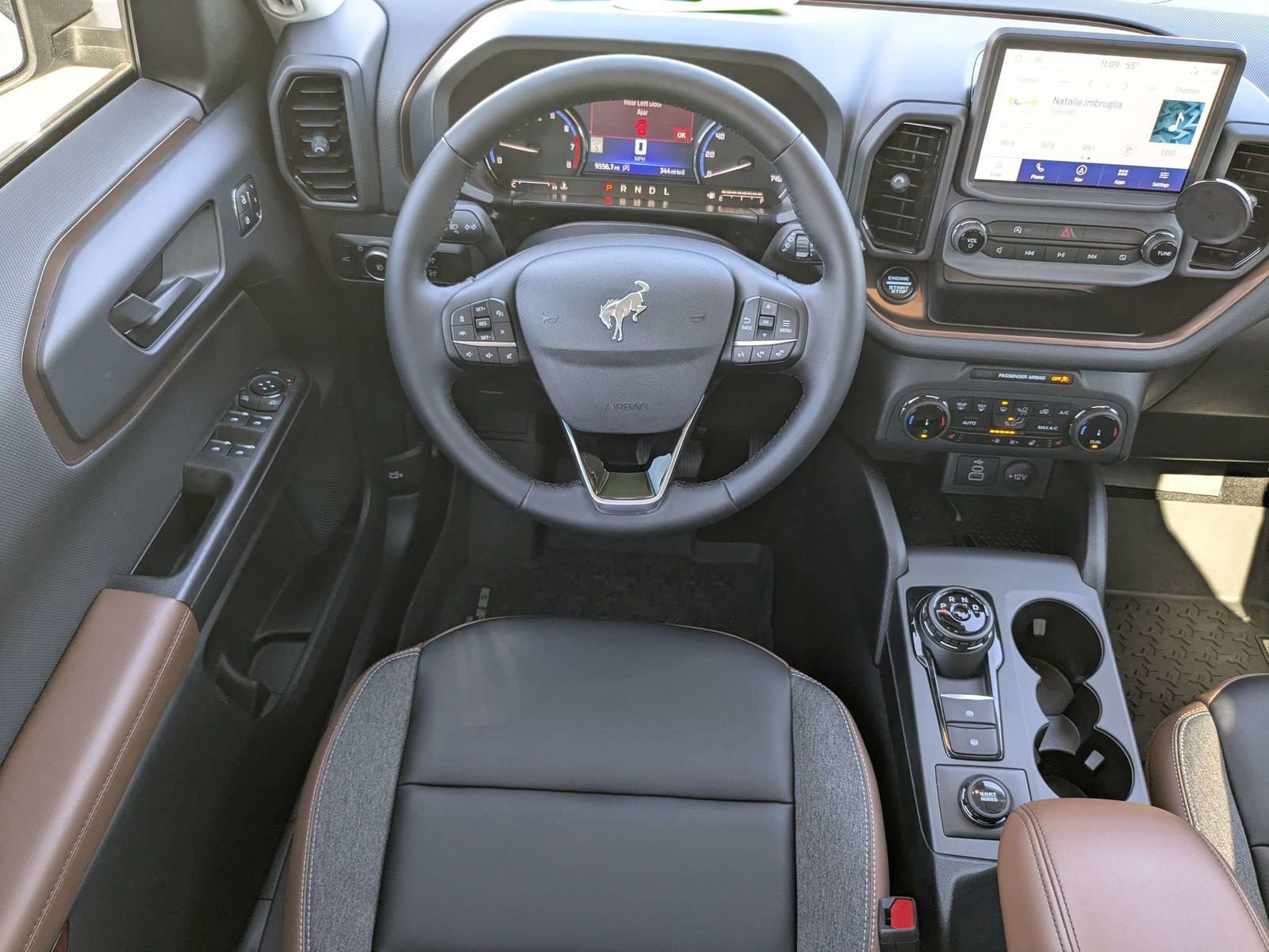 Certified 2024 Ford Bronco Sport Outer Banks w/ Tech Package image 16