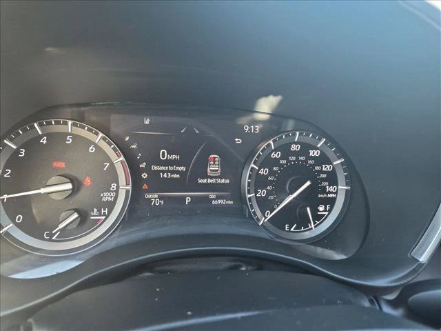Used 2021 Toyota Highlander XLE AWD/4WD image 11
