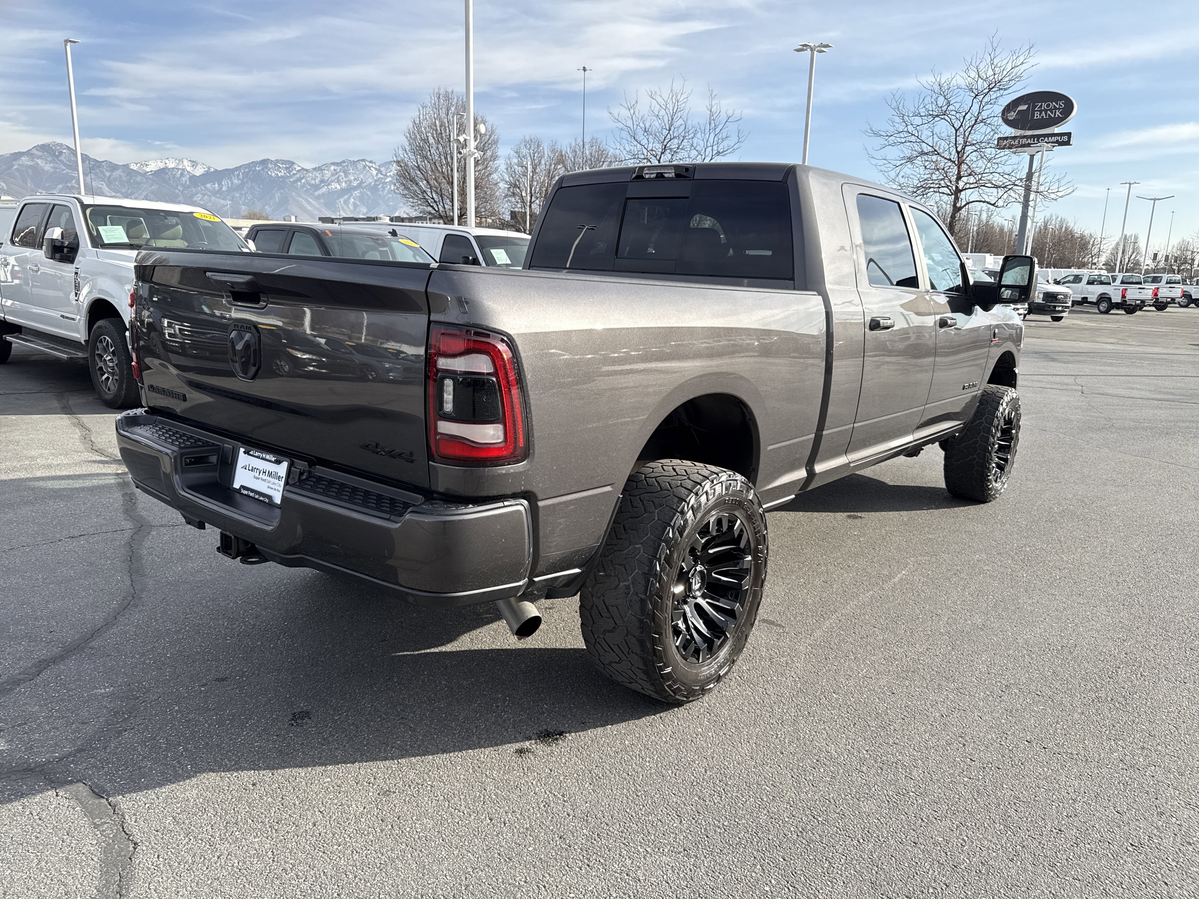 Used 2023 RAM 3500 Laramie image 7