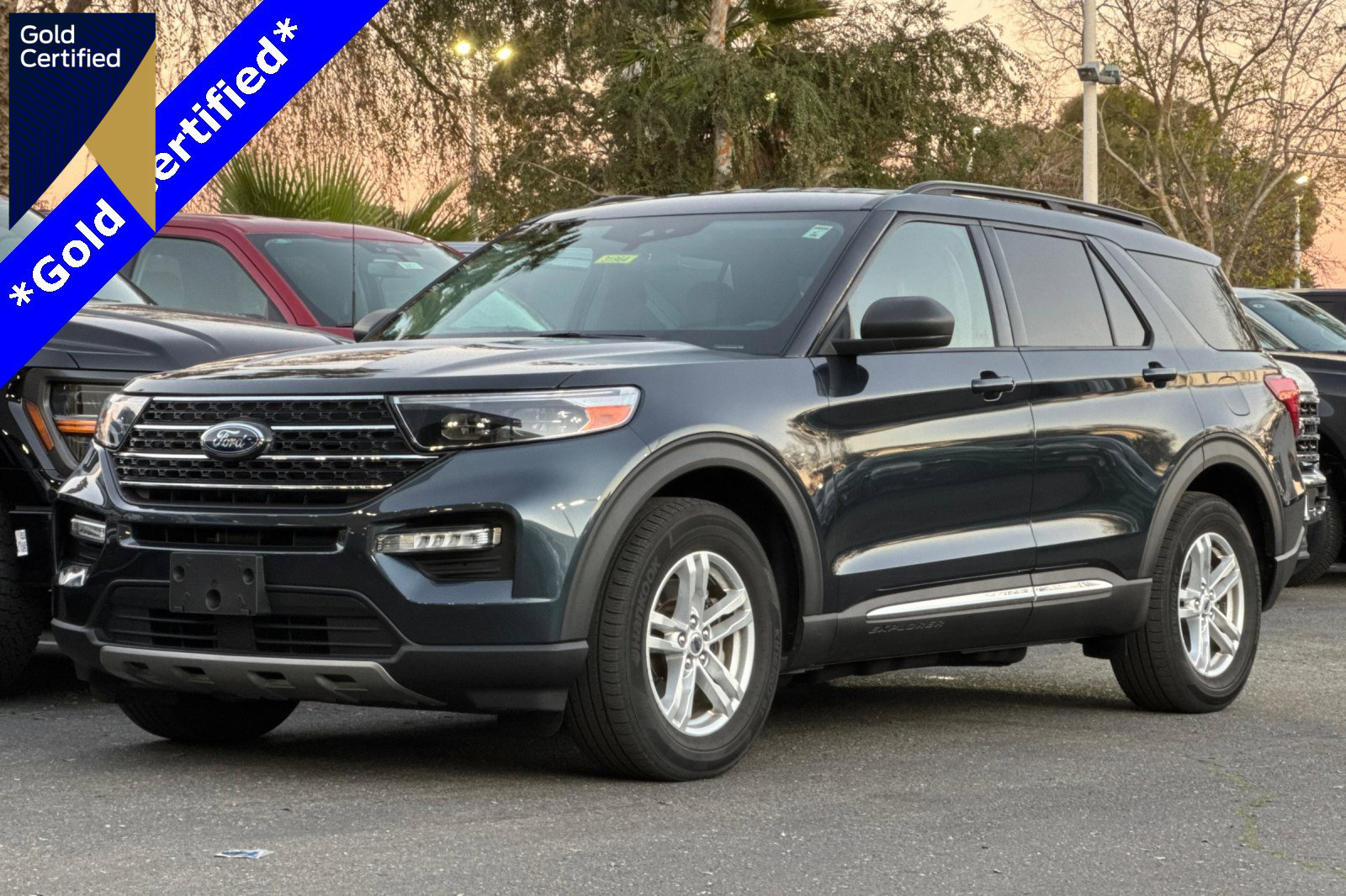 Certified 2022 Ford Explorer XLT w/ Equipment Group 202A