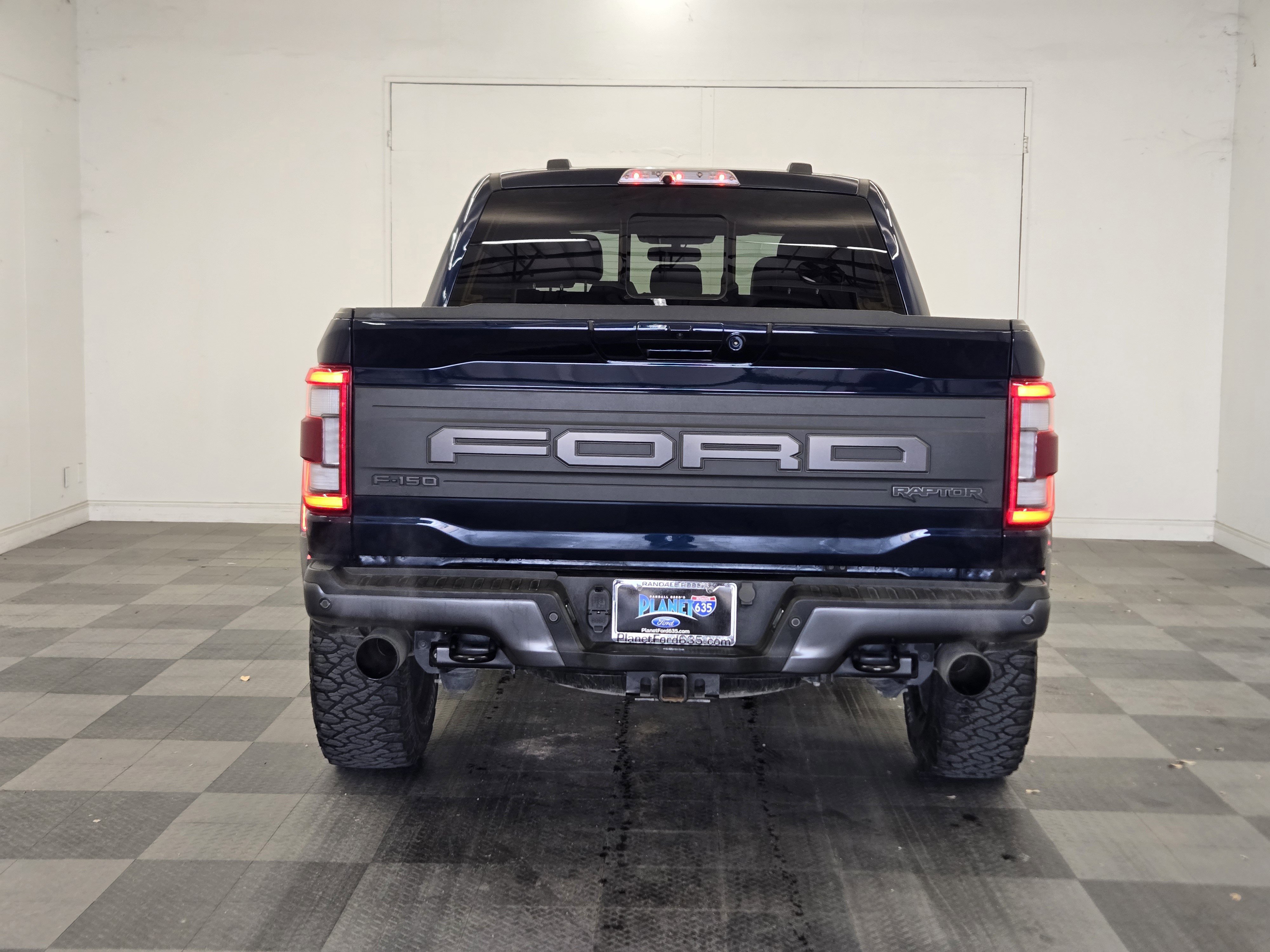 Certified 2023 Ford F150 Raptor w/ Raptor Carbon Fiber Package video 3