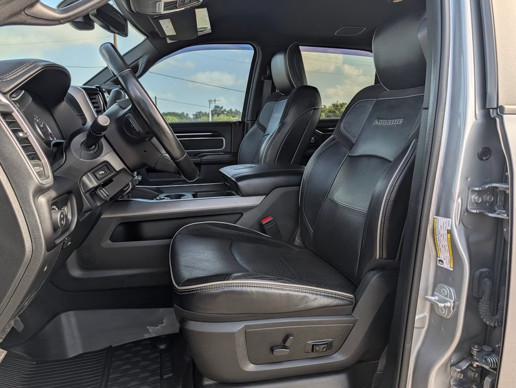 Used 2021 RAM 3500 Laramie AWD/4WD image 23